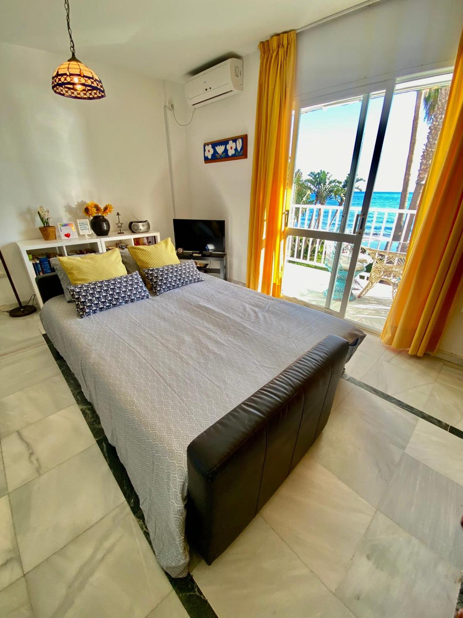 First Line Torrox Costa Apartment ภายนอก รูปภาพ